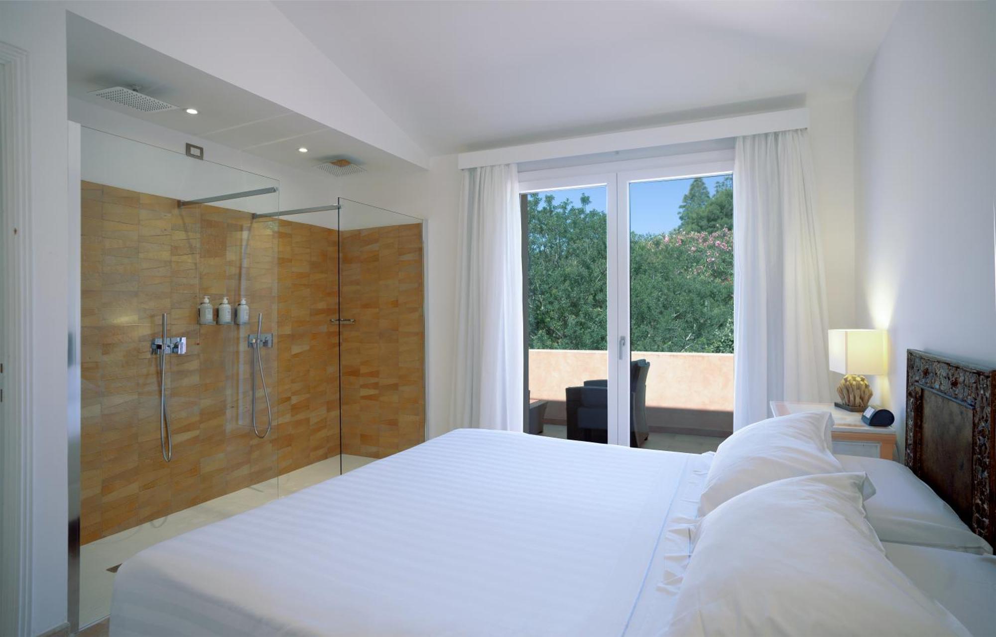 Hotel Cala Caterina วิลลัสซีมีอุส ภายนอก รูปภาพ