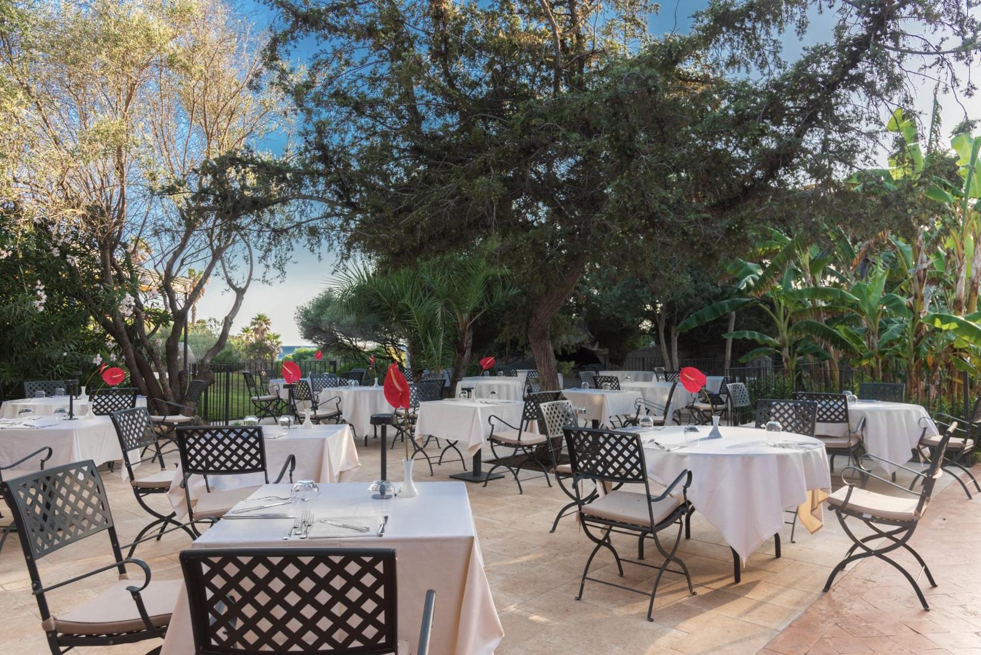 Hotel Cala Caterina วิลลัสซีมีอุส ภายนอก รูปภาพ