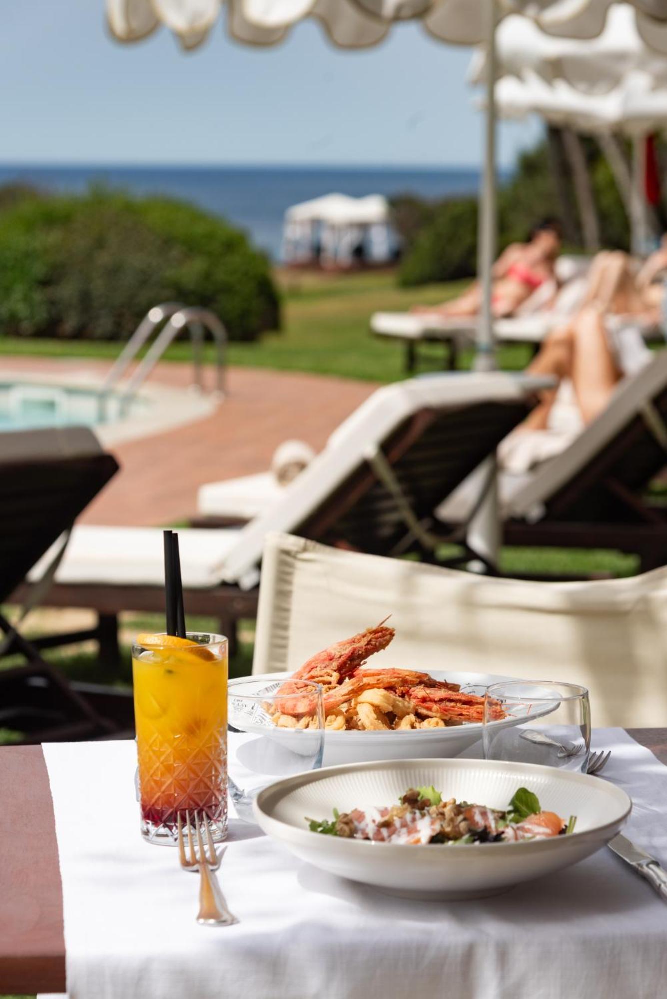 Hotel Cala Caterina วิลลัสซีมีอุส ภายนอก รูปภาพ